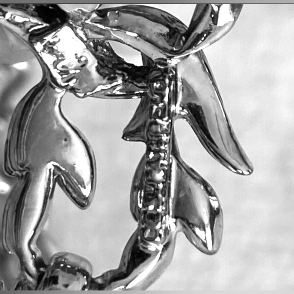 Vintage Coro Silver Tone Choker Style Necklace Signed Leaves Design